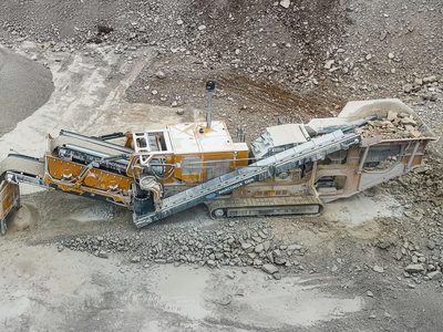 Anaconda I12R closed-circuit impact crusher in a quarry, from above