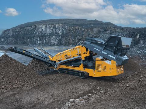 Anaconda DF518 scalping screen on a job site, Anaconda photo 1
