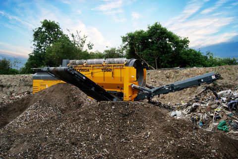 Anaconda TD620 trommel screen on a job site, Anaconda photo 2